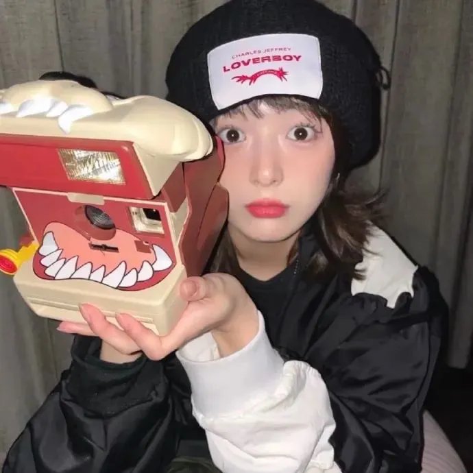 蜗牛与黄鹂鸟